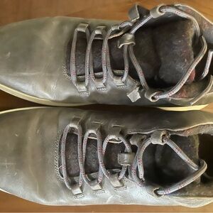 Aetrex Gray Leather Women's Sneakers